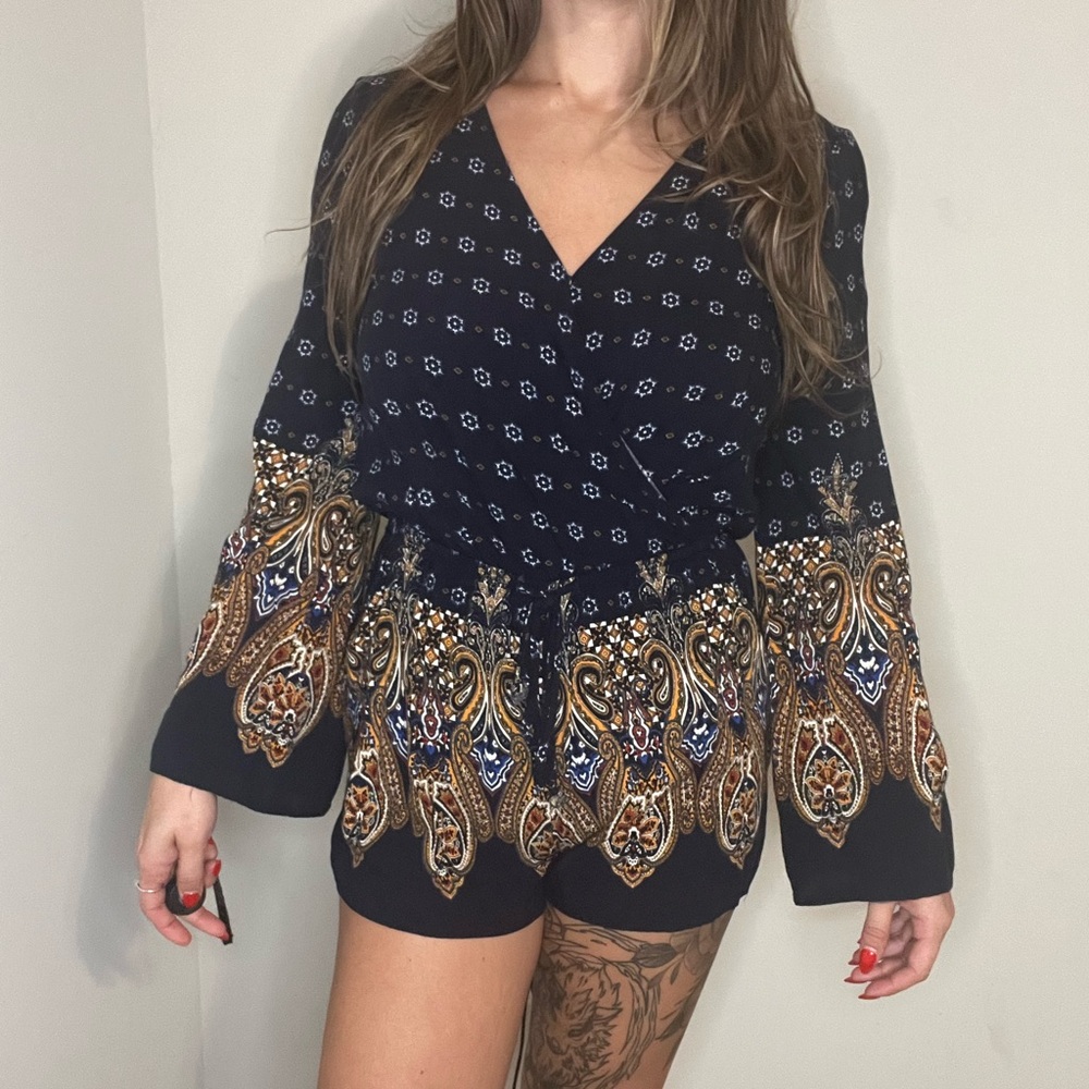 Pattern romper with pockets